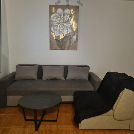 Apartments Nada Vir Dış mekan fotoğraf